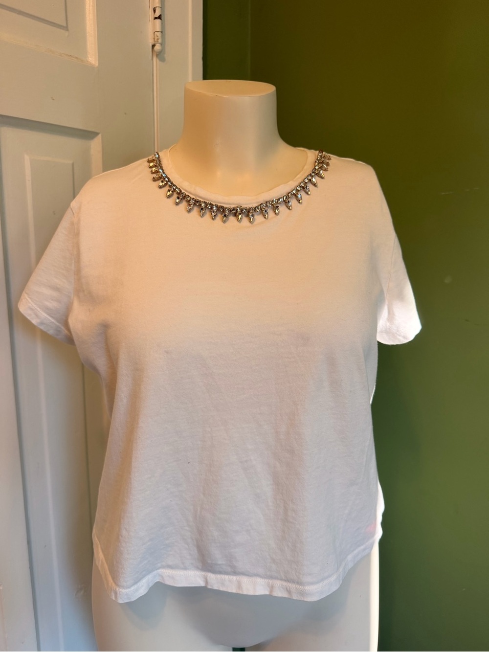 Bailet 44–Embellished Crewneck White Women's Tee